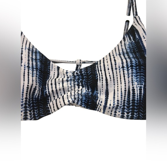 Raisins Blue and White Striped Bikini Top XL - Picture 2 of 5